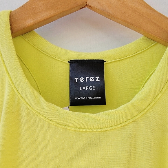 Terez Tank Top Size Large Lightweight Athletic Bright Yellow Cropped Workout Top - Picture 5 of 13